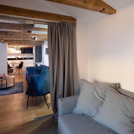 Merkela Loft Apartment Beside Vermanes Park Riga Extérieur photo
