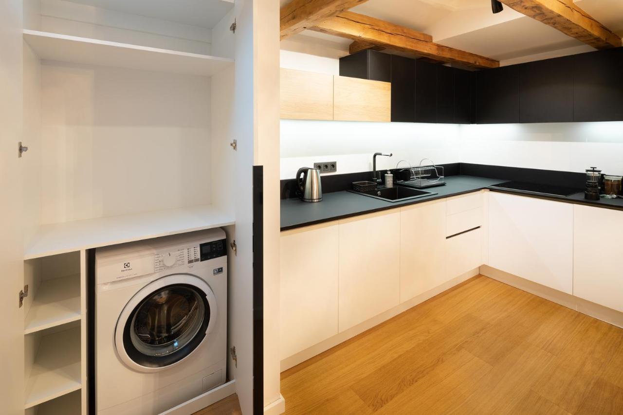 Merkela Loft Apartment Beside Vermanes Park Riga Extérieur photo